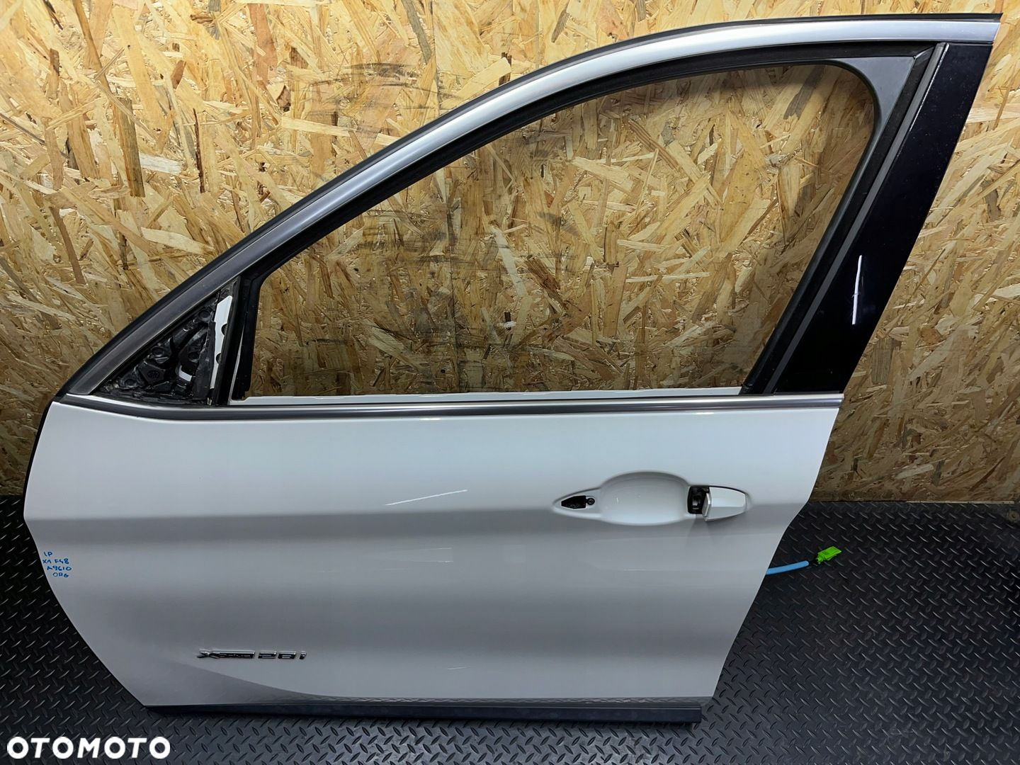 DRZWI LEWE PRZEDNIE LEWY PRZÓD BMW F48 X1 MINERALWEISS A96 - 2