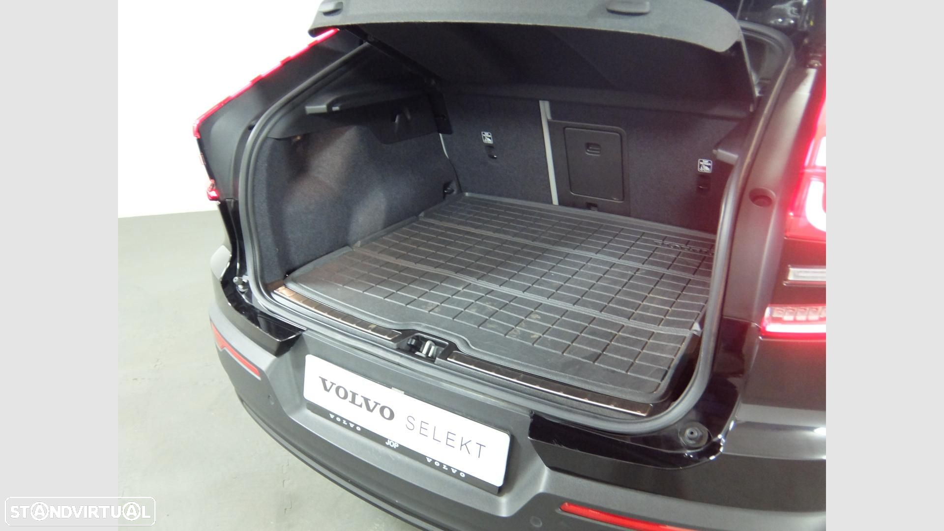 Volvo C40 Recharge Twin Ultimate - 8