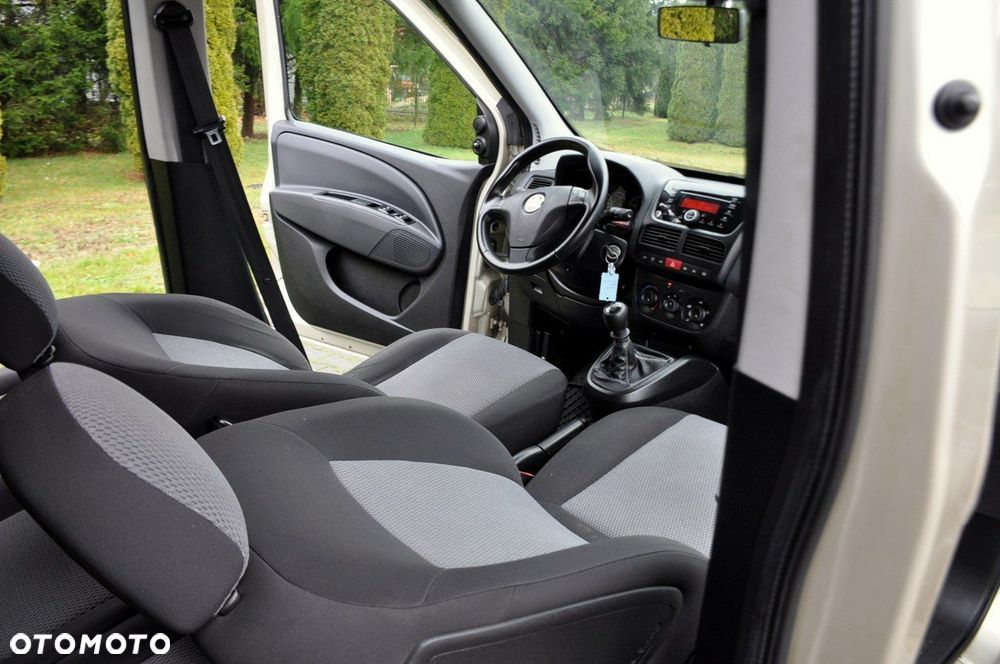 Fiat Doblo - 25