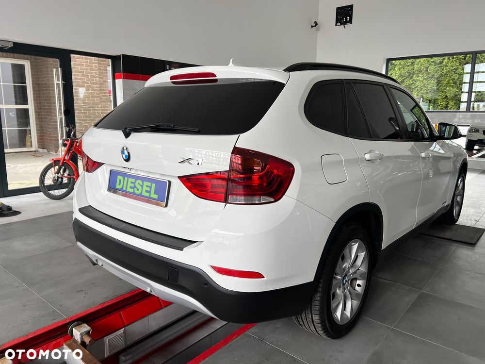 BMW X1 sDrive16d xLine - 8