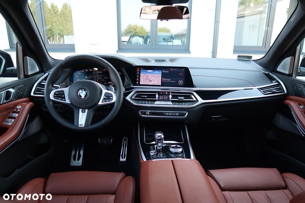 BMW X7 M50d sport - 24