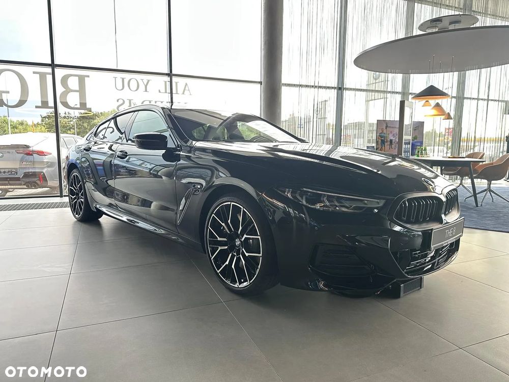 BMW Seria 8 - 8