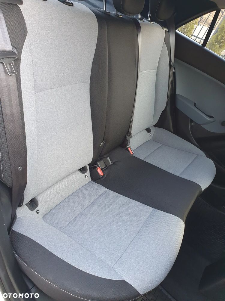 Hyundai i20 1.2 Passion - 21
