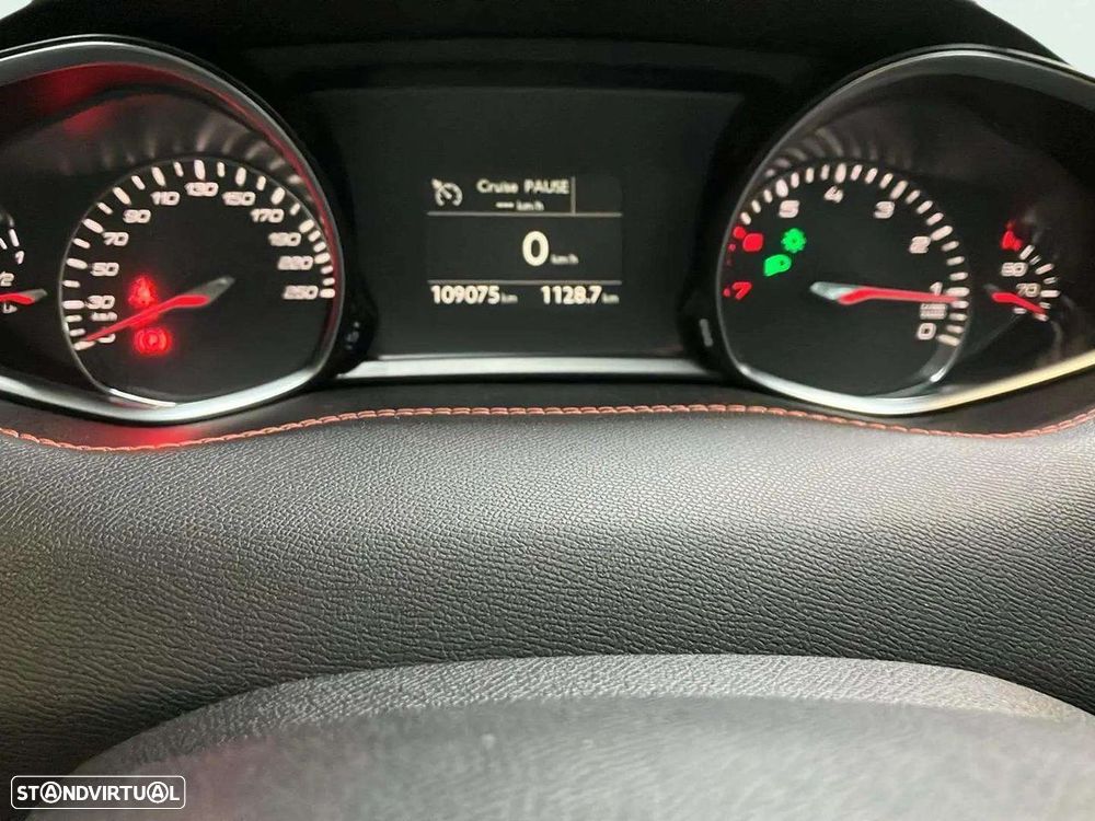 Peugeot 308 - 14