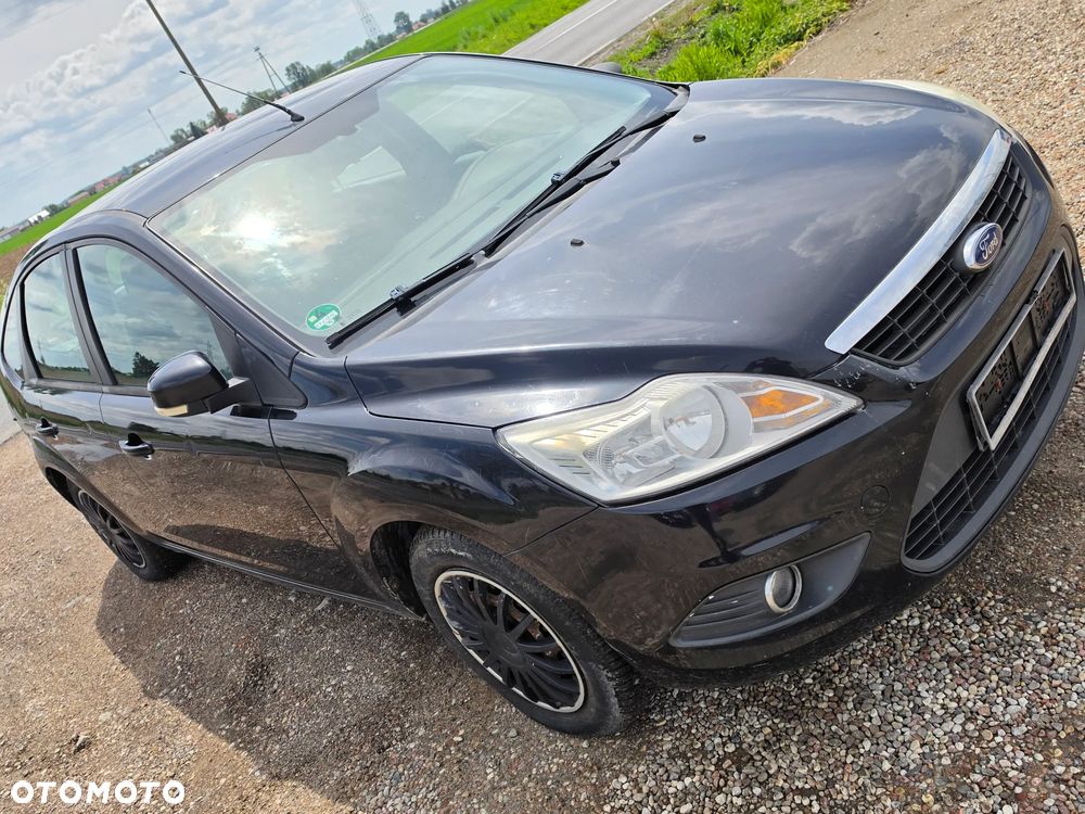 Ford Focus - 1