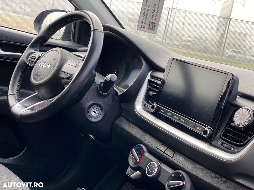 Kia Stonic 1.2 MPI 5MT Urban - 14