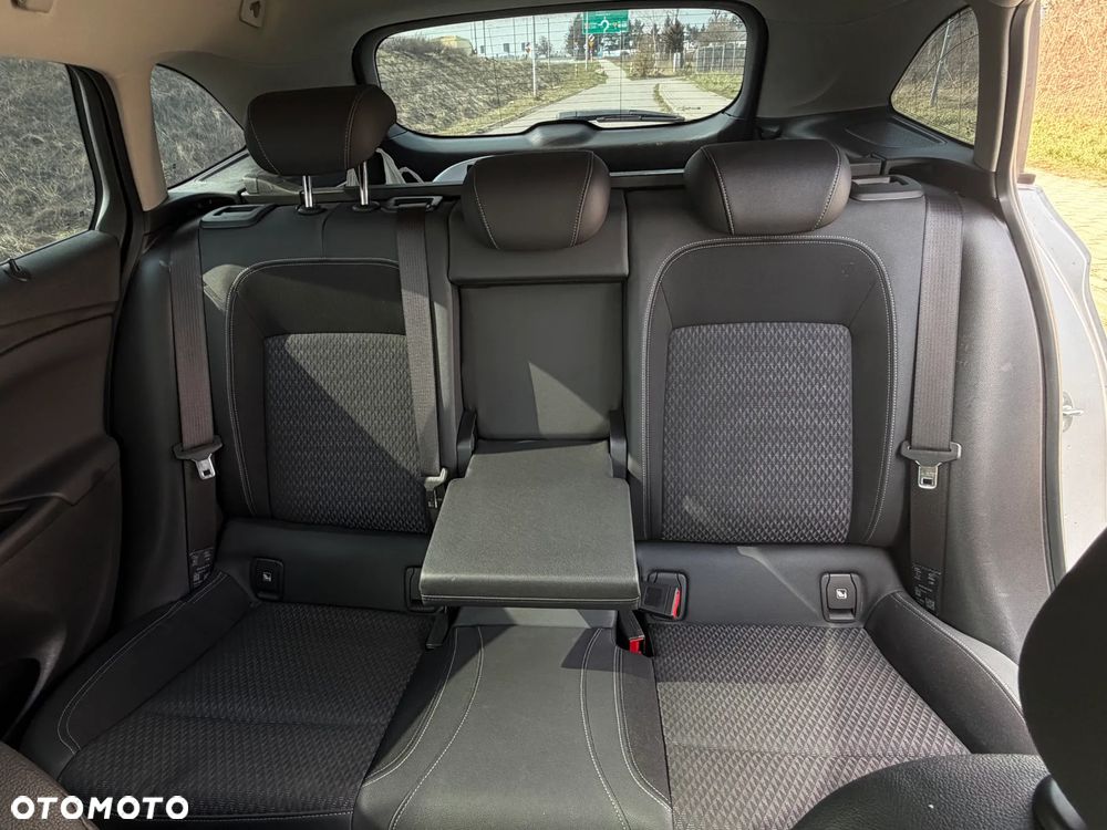 Opel Astra 1.6 D (CDTI) Automatik Dynamic - 22