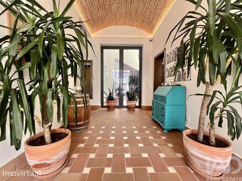 Casa de Cidade T9 em São Gonçalo De Lagos de 513,00 m2 - Grande imagem: 3/26