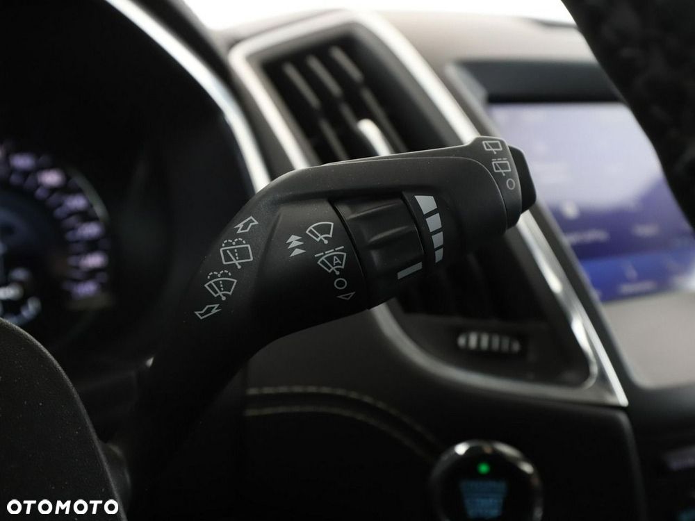 Ford S-Max - 34