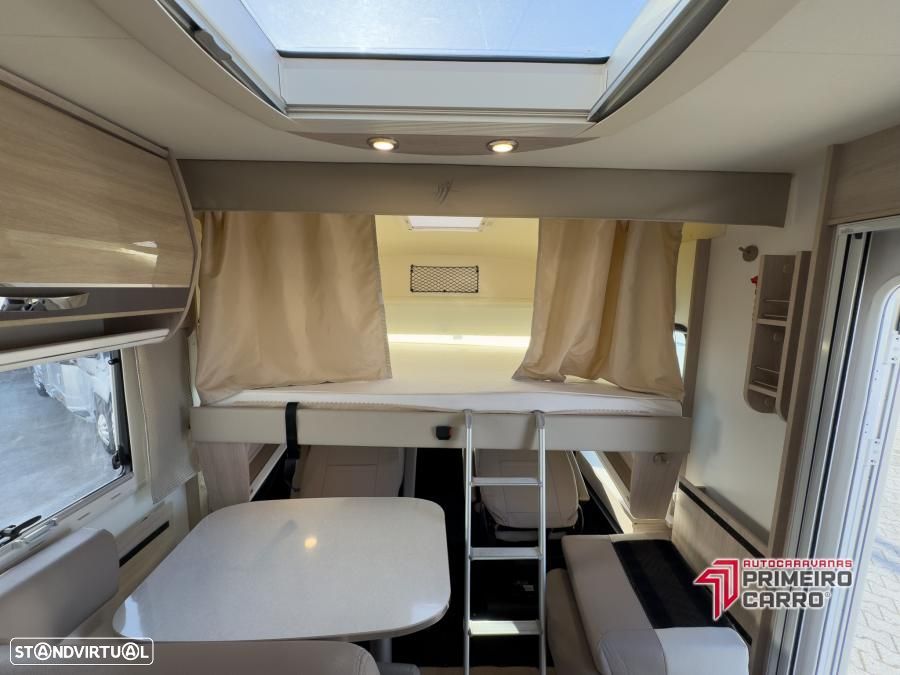 Rapido Serie 8F 880F cama central e basculante - 12
