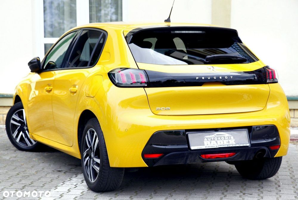 Peugeot 208 PureTech 100 Style - 23