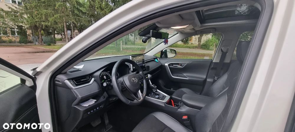 Toyota RAV4 - 7