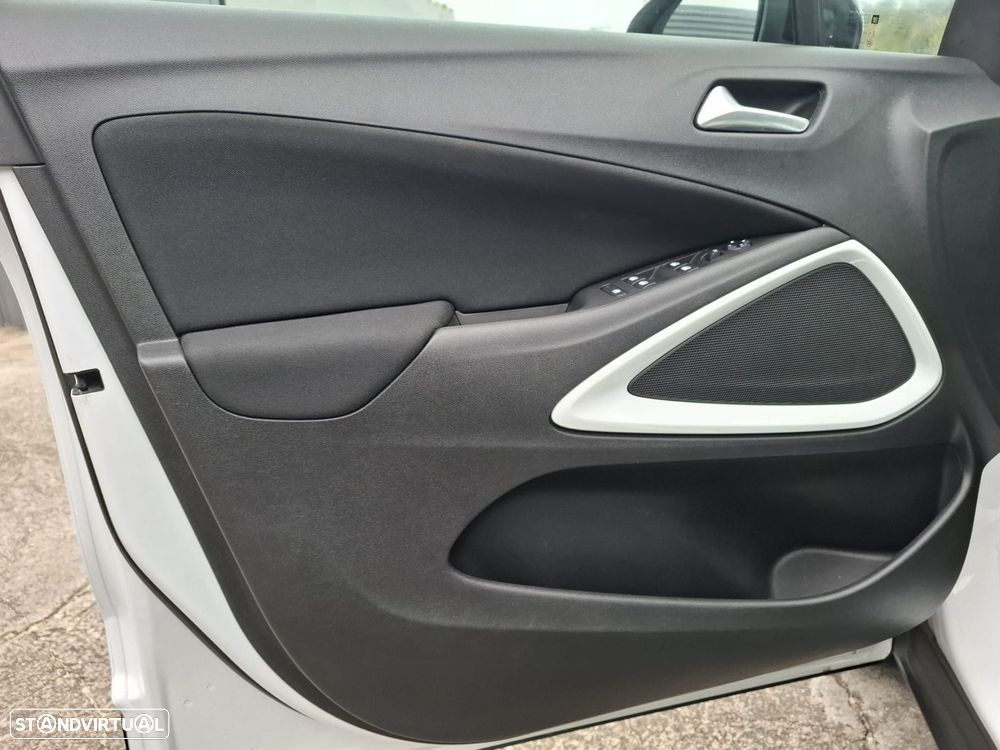 Opel Crossland X 1.2 T 2020 - 42