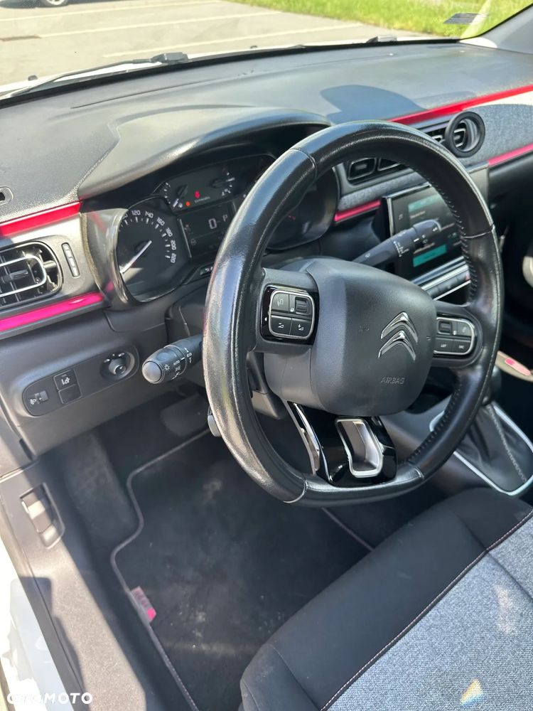 Citroën C3 1.2 PureTech Elle S&S EAT6 - 24