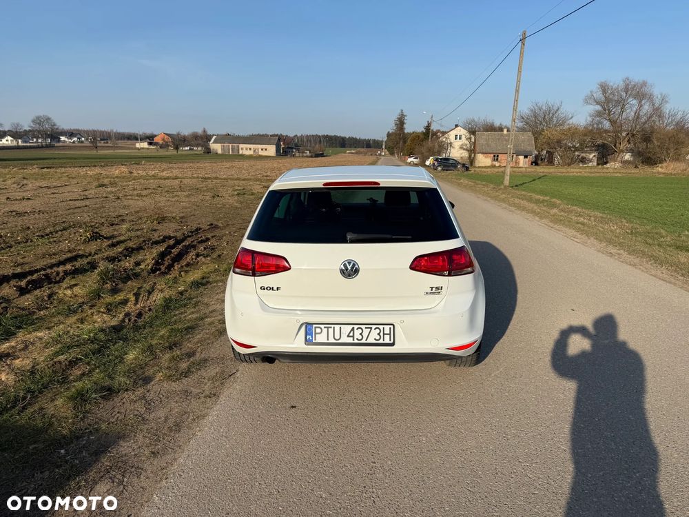 Volkswagen Golf 1.2 TSI BlueMotion Technology Cup - 5