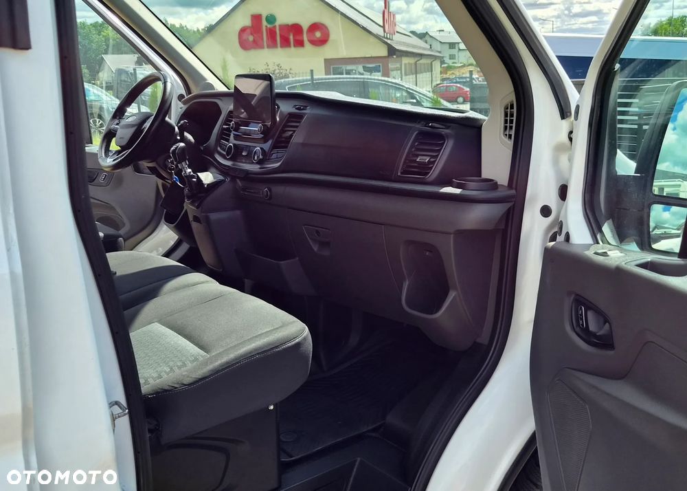 Ford Transit 2.0D L2H2 170KM Nawigacja Kamera Bogate Wyposażenie - 6