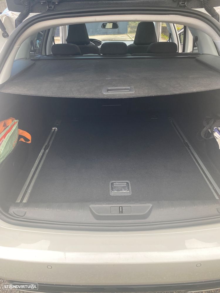 Peugeot 308 SW BlueHDi 120 Stop & Start Winter Edition - 4
