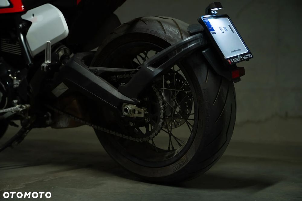 Ducati Scrambler - 25
