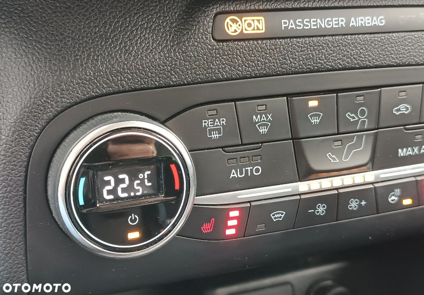 Ford Kuga - 28
