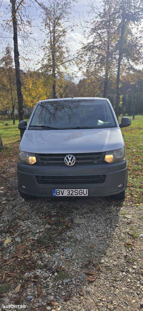 Volkswagen Caravelle - 4