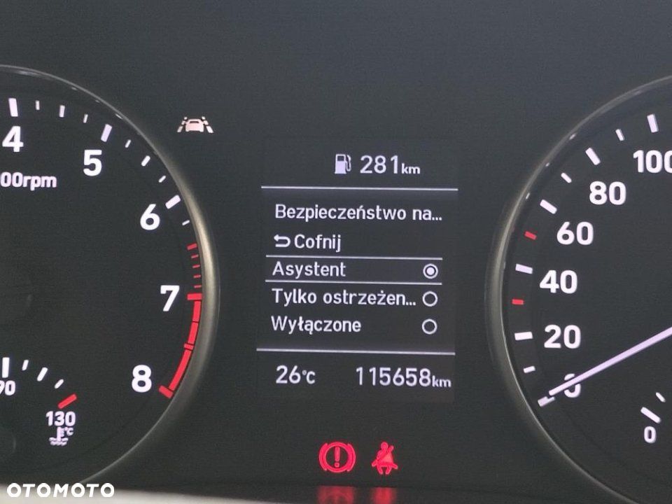 Hyundai i30 - 23