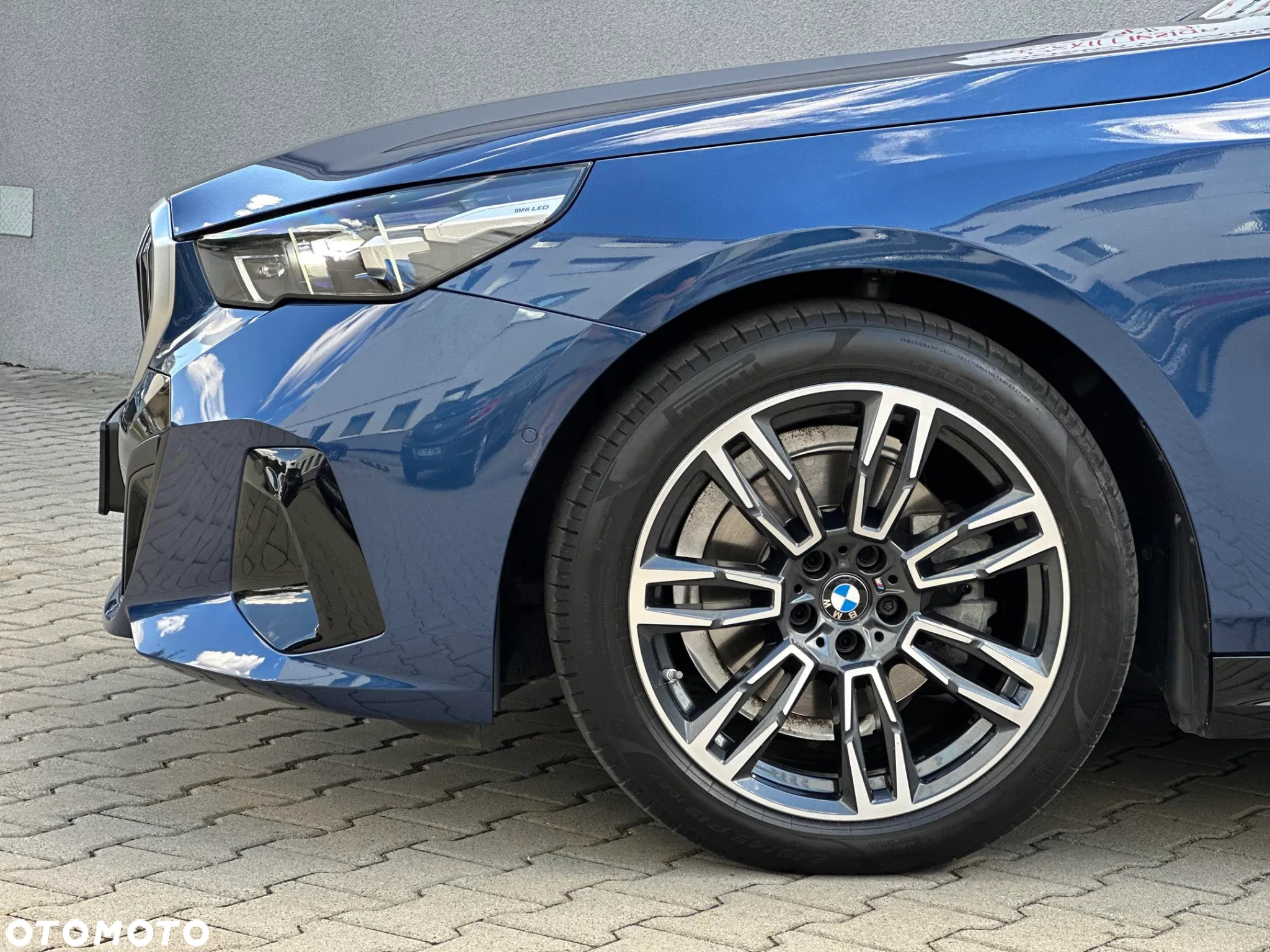 BMW Seria 5 520d xDrive mHEV - 22