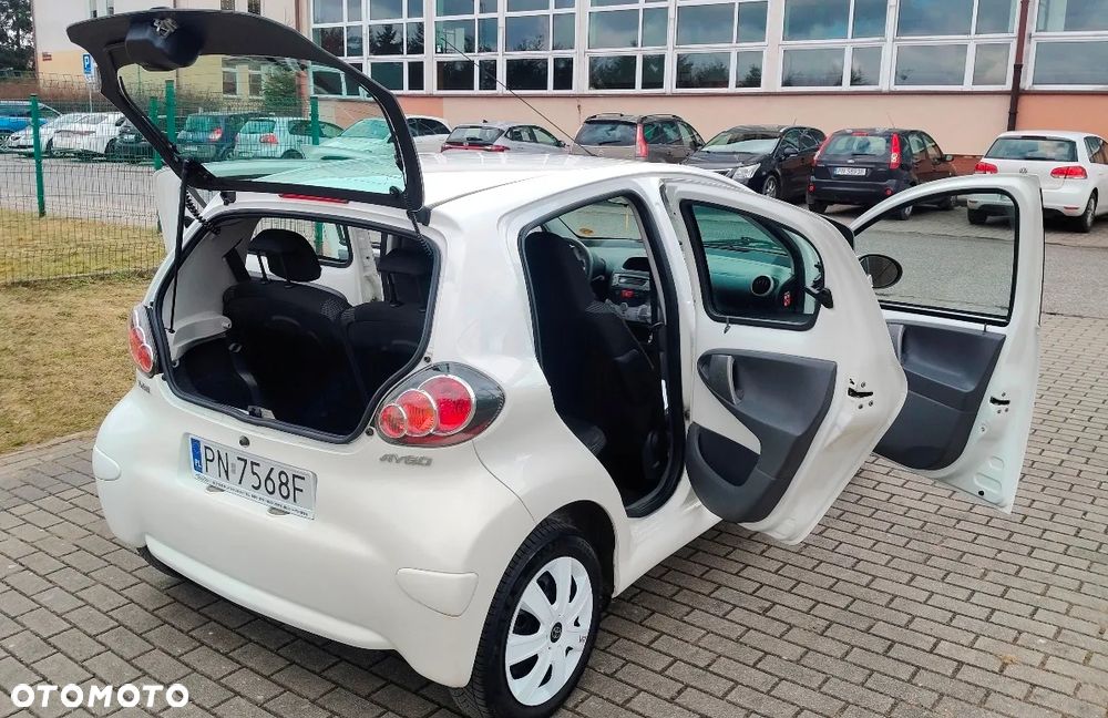 Toyota Aygo Cool - 15