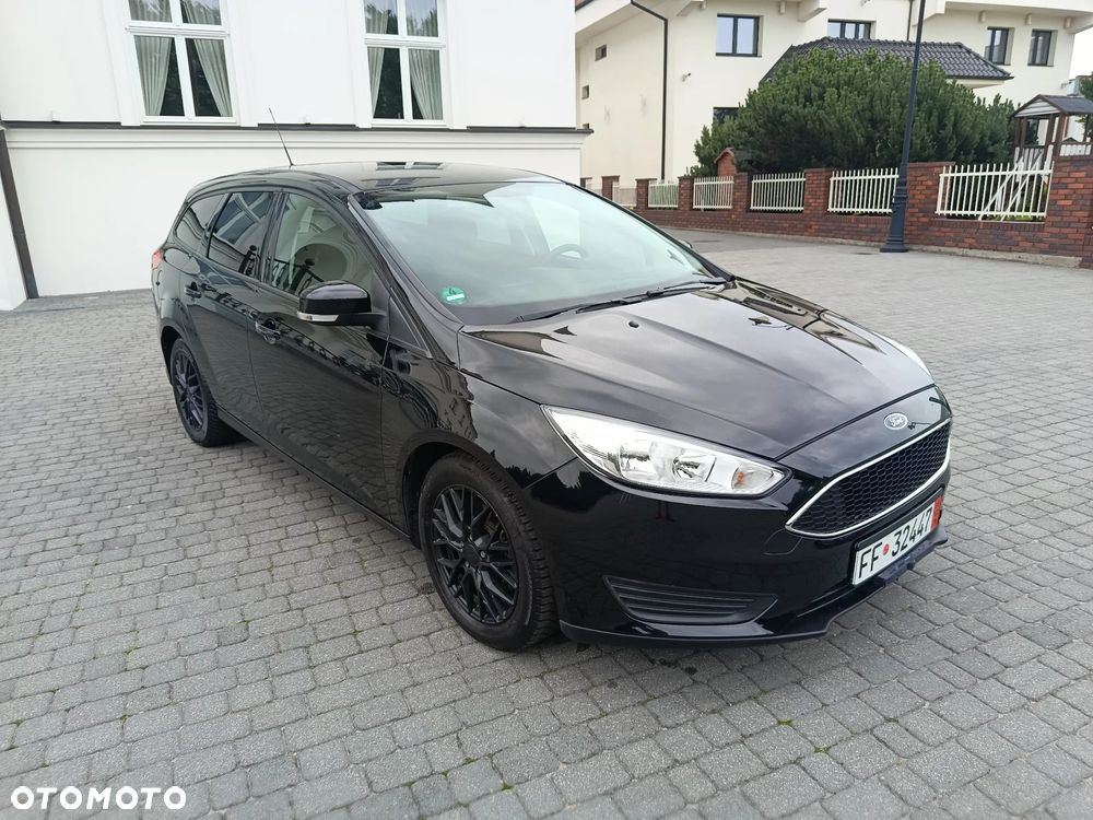 Ford Focus 1.0 EcoBoost Trend - 6