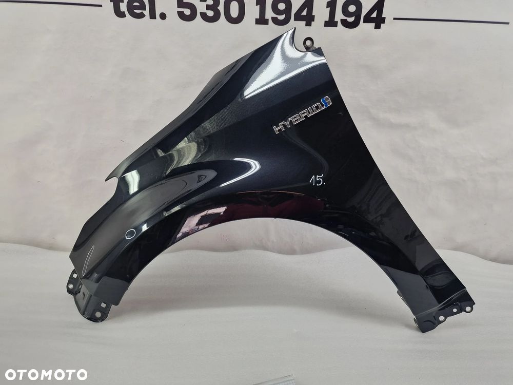 TOYOTA YARIS 4 IV 19- LEWY BŁOTNIK PRZEDNI PRZÓD , ŁADNY , CZARNY METALIK , NR AUKCJI BŁ15 - 1