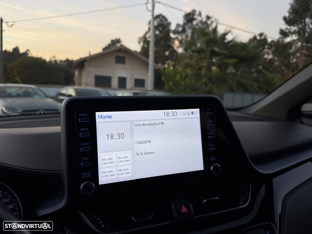 Toyota C-HR 1.8 Hybrid Square Collection - 31