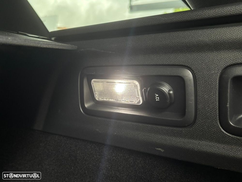 Peugeot 308 1.6 Hybrid GT Pack e-EAT8 - 17