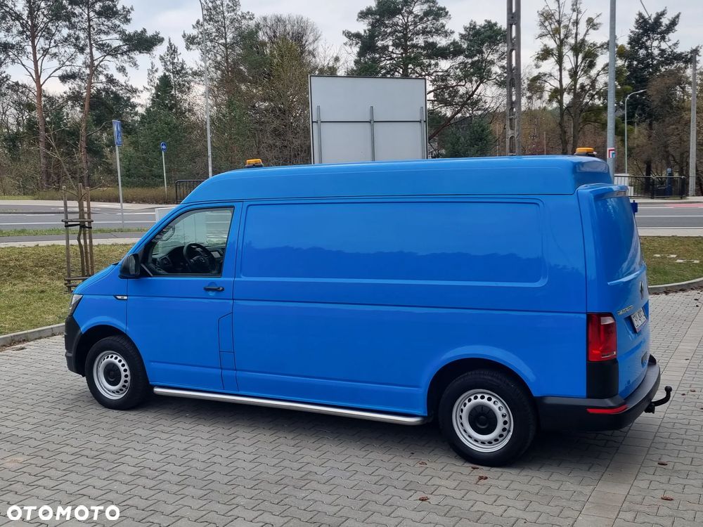 Volkswagen Transporter - 25