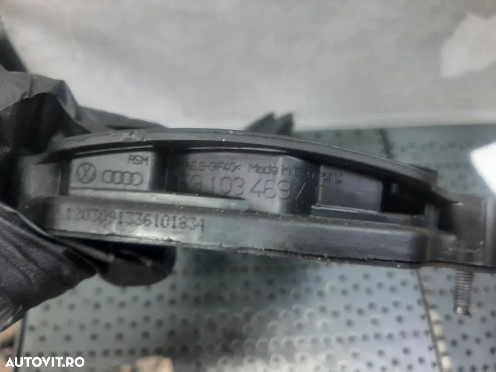 capac culbutori stanga  2.7 tdi can audi a6 4f c6   059103469ac - 3