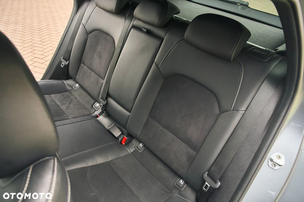 Kia ProCeed 1.5 T-GDI DCT7 OPF GT LINE - 24