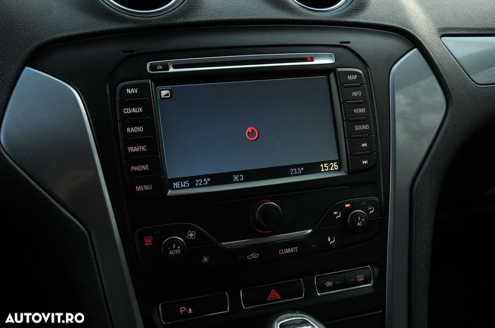 Ford Mondeo 2.0 TDCi Powershift Business Class - 20