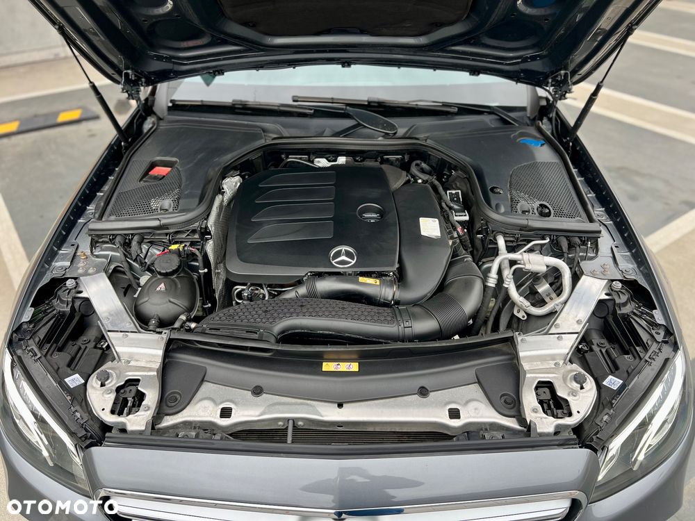 Mercedes-Benz Klasa E - 31