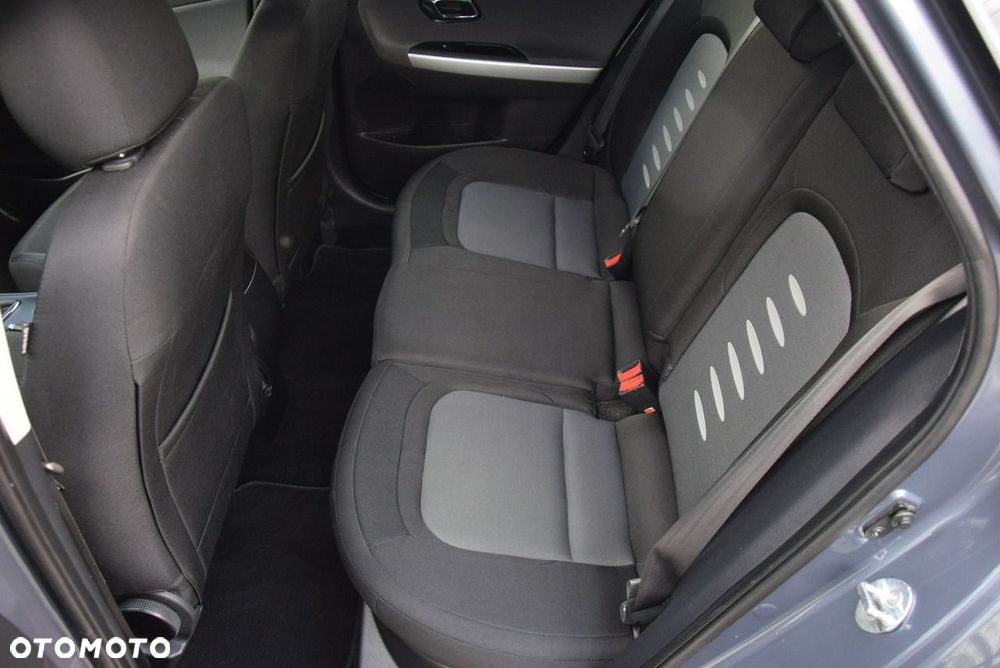 Kia Ceed 1.4 CVVT Dream Team Edition - 31