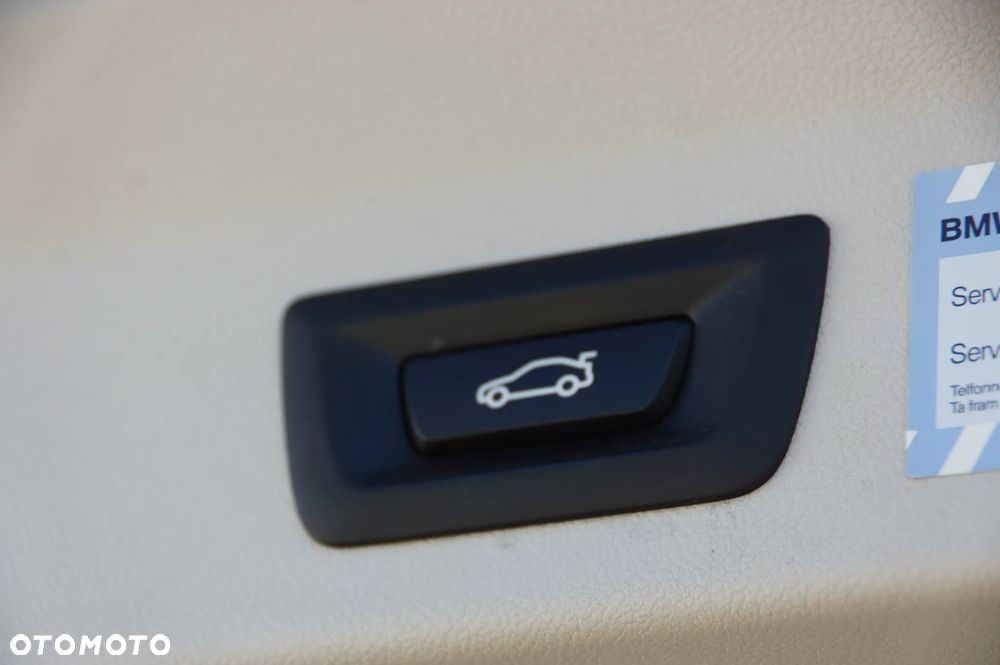 BMW X3 xDrive20d - 34