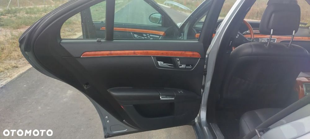 Mercedes-Benz Klasa S 320 CDI 4Matic DPF 7G-TRONIC - 9