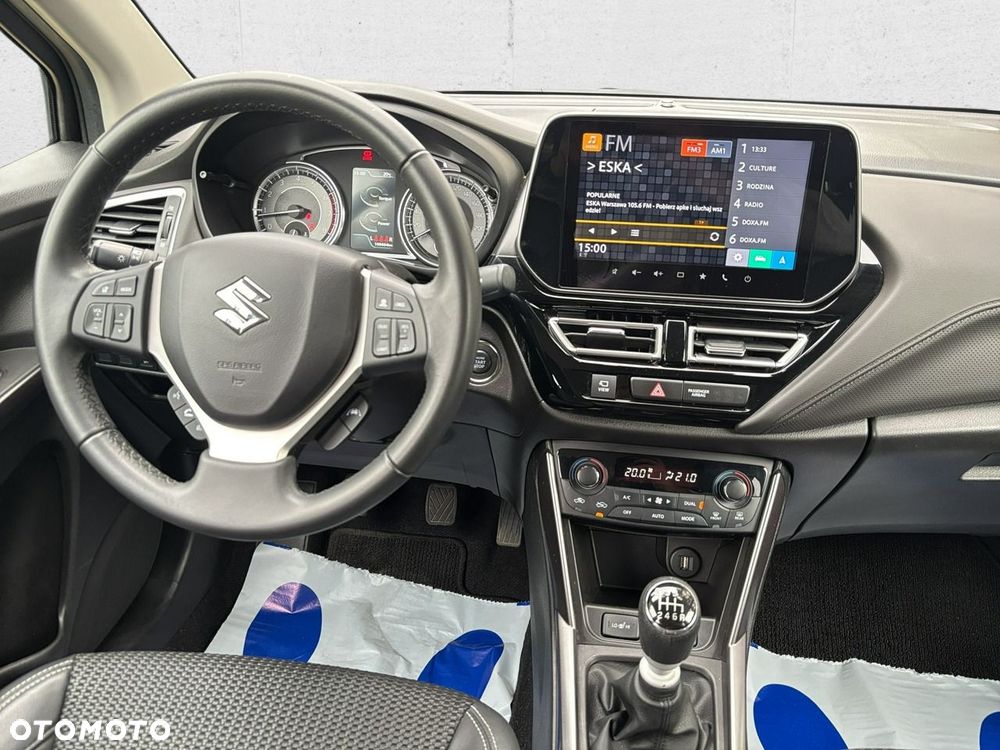 Suzuki S-Cross 2023