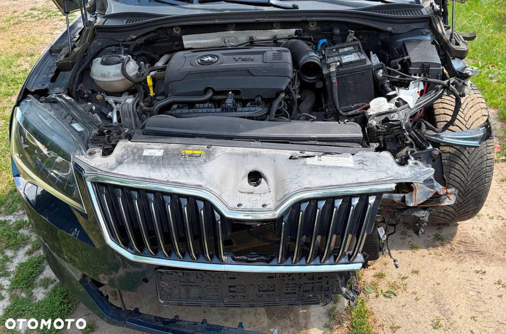 Skoda Superb 1.8 TSI DSG SportLine - 24