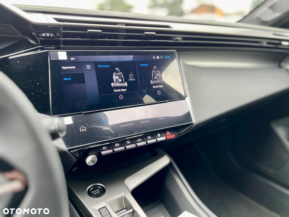 Peugeot 408 1.6 Plug-in Hybrid 240 GT Exclusive e-DCS7 - 22