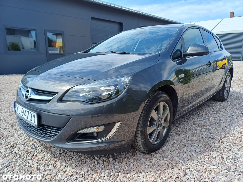 Opel Astra 1.4 Turbo 150 Jahre - 6