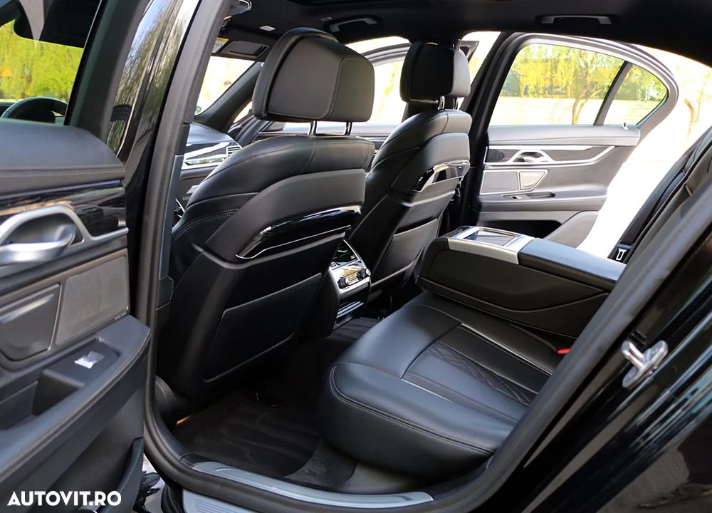BMW Seria 7 750d xDrive - 14