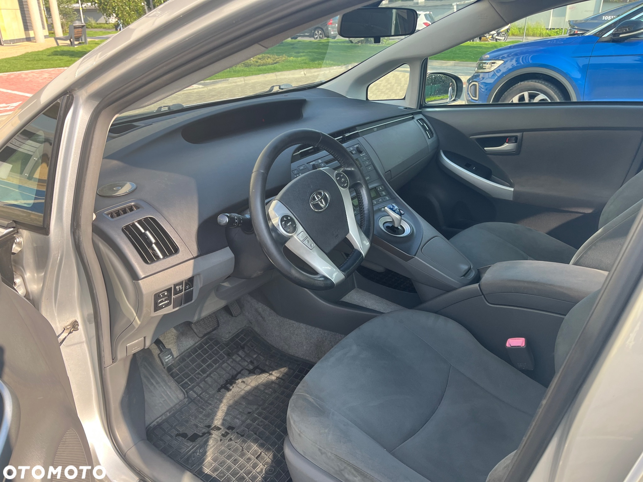 Toyota Prius 1.8 HSD Luna - 12
