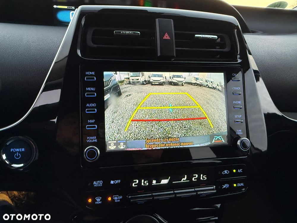 Toyota Prius 1.8 Hybrid Prestige - 19