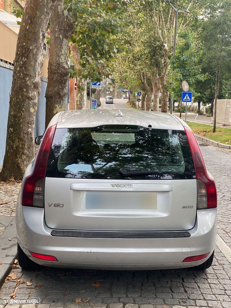 Volvo V50 2.0 D Momentum - 4