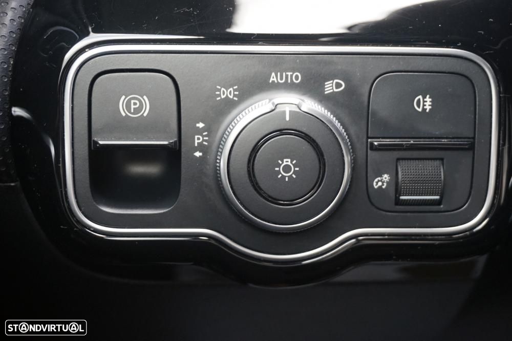 Mercedes-Benz A 180 d AMG Line Aut. - 12