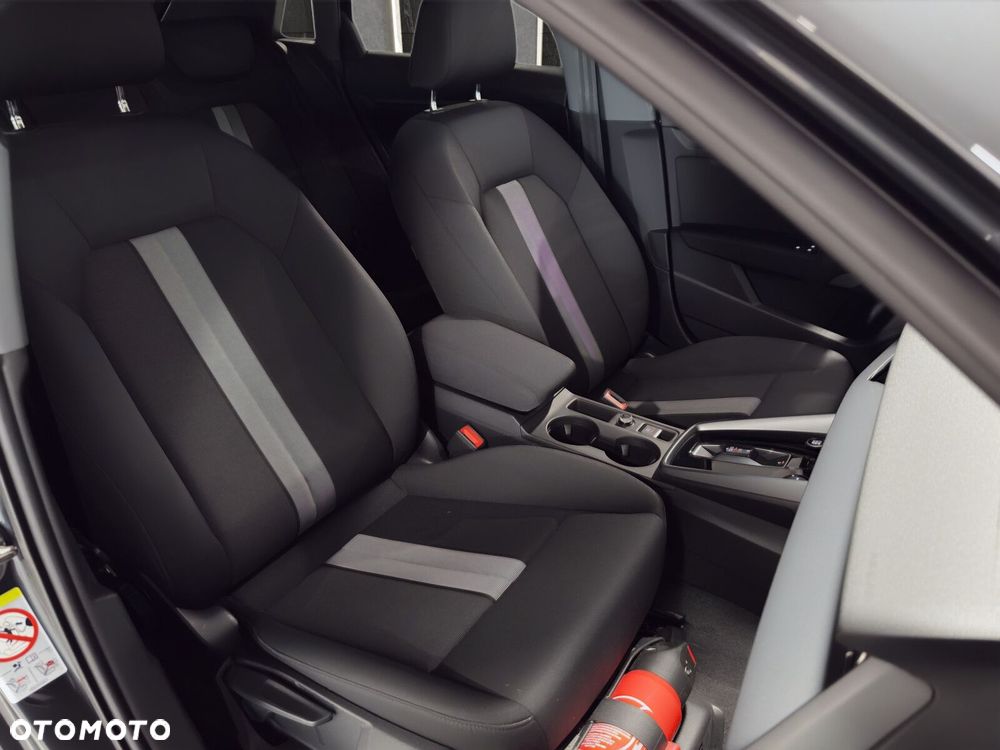 Audi A3 Sportback - 16