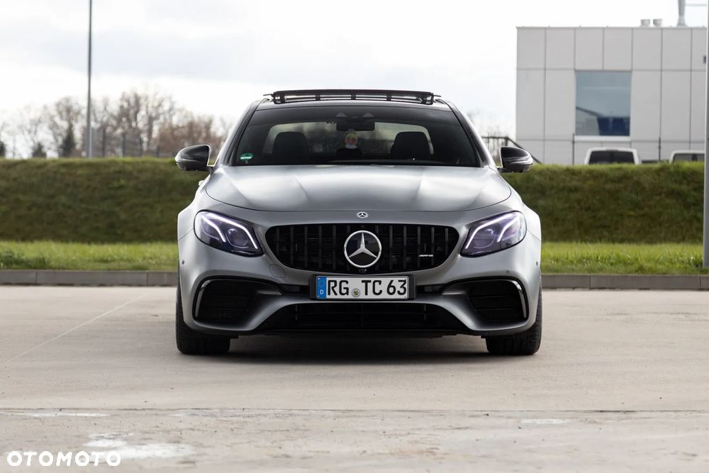 Mercedes-Benz Klasa E AMG 63 S 4-Matic+ - 1